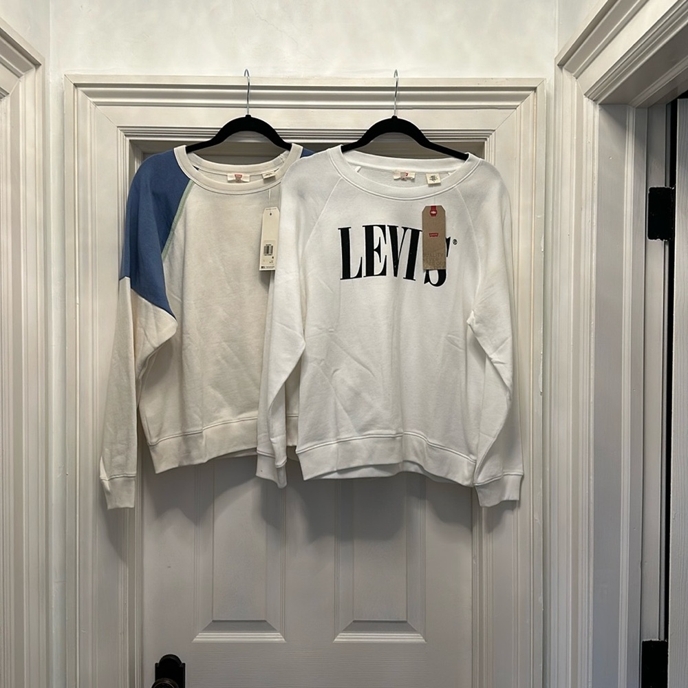 Levi’s Sweater Bundle (READ DESCRIPTION)